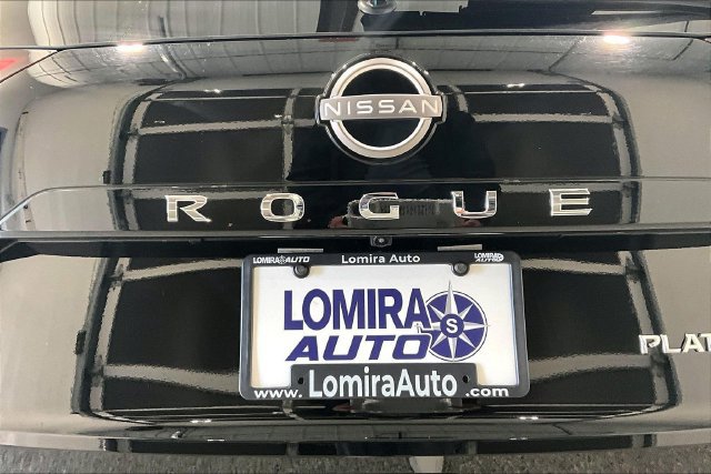 Used 2023 Nissan Rogue Platinum AWD/4WD image 29