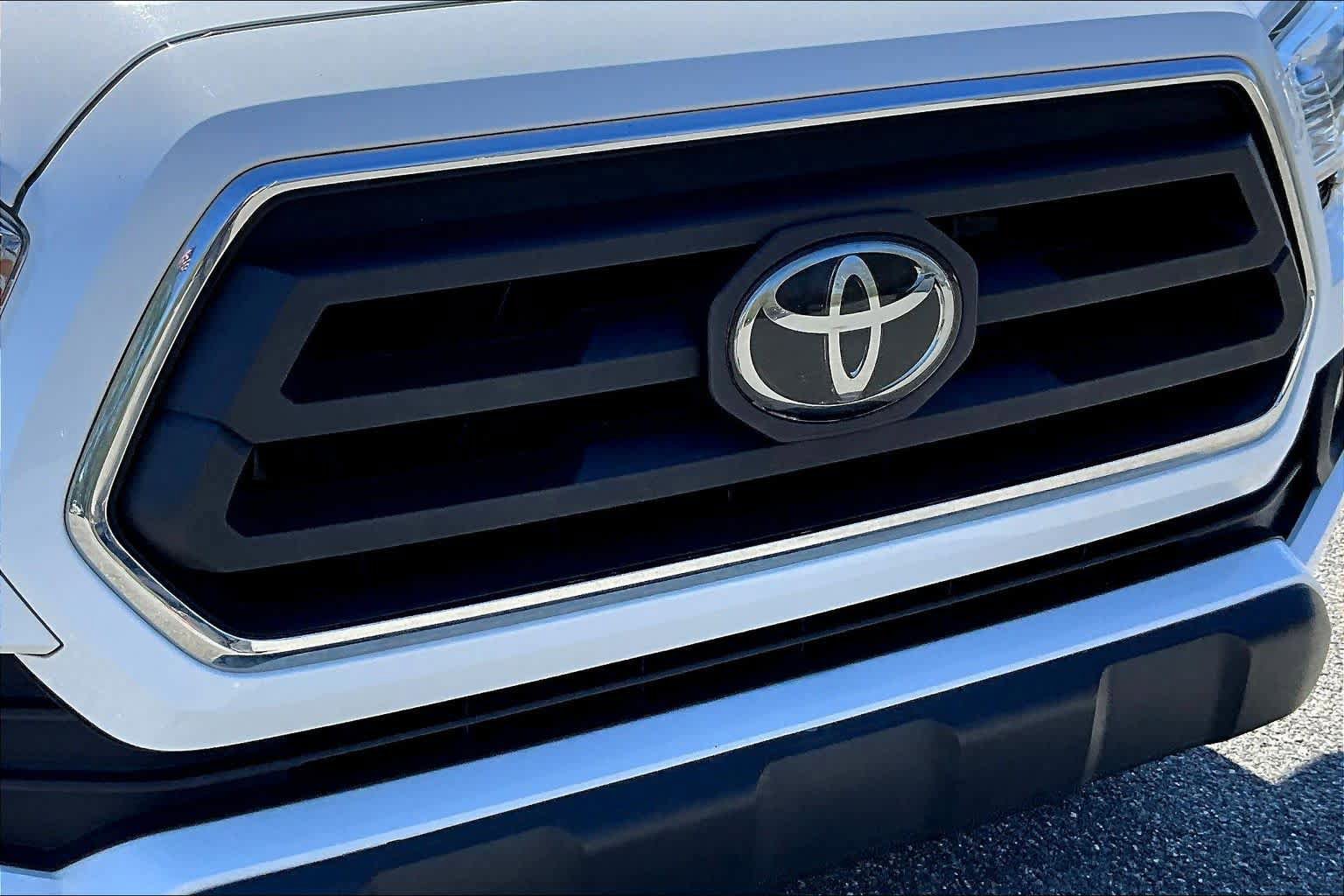 Used 2021 Toyota Tacoma SR5 image 29