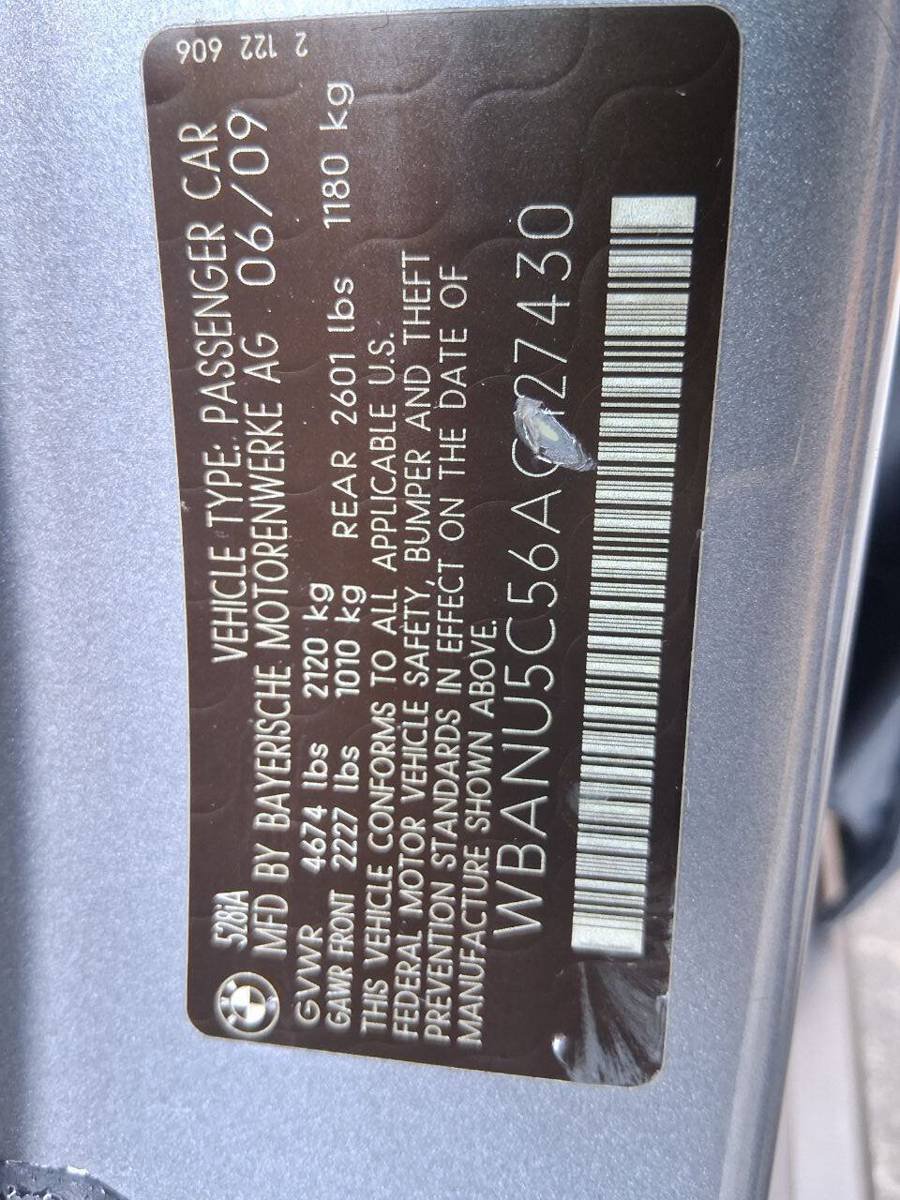 Used 2010 BMW 528i Sedan RWD image 20