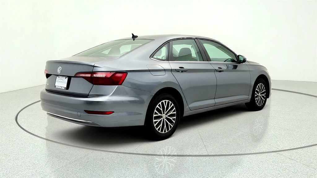Used 2020 Volkswagen Jetta SE w/ SE Cold Weather Package FWD image 5