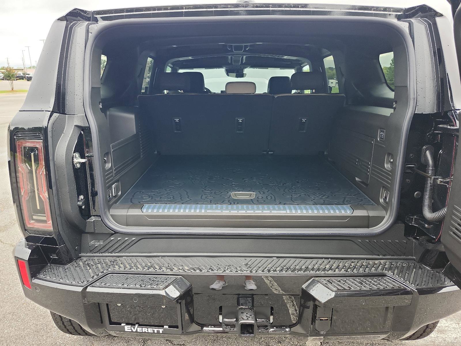 New 2026 GMC Hummer EV SUV image 11