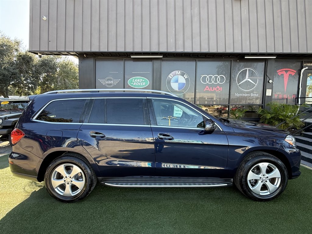 Used 2017 Mercedes-Benz GLS 450 4MATIC w/ Premium Package image 8