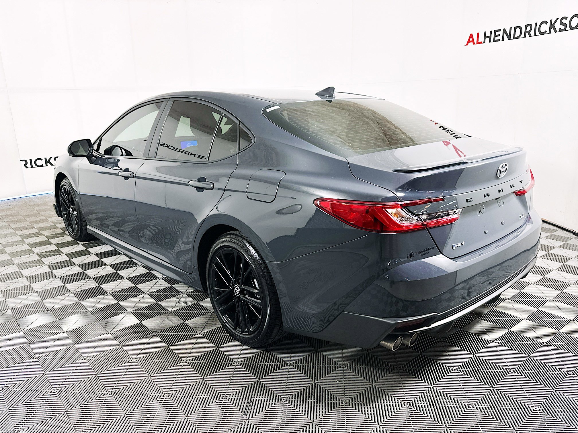 Certified 2025 Toyota Camry SE w/ Convenience Package image 5