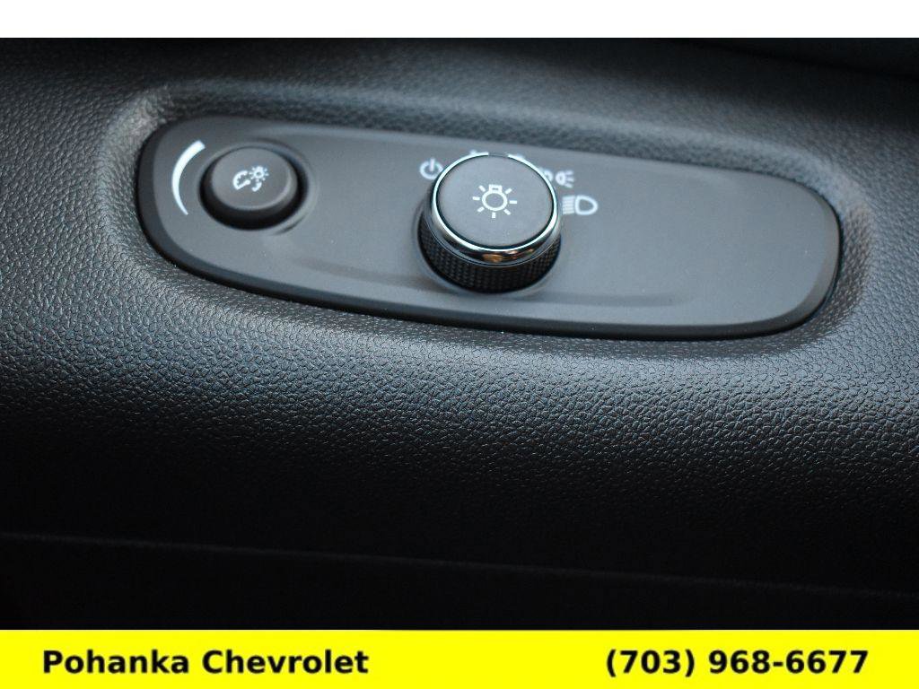 New 2026 Chevrolet Trax LT w/ Driver Confidence Package FWD image 20