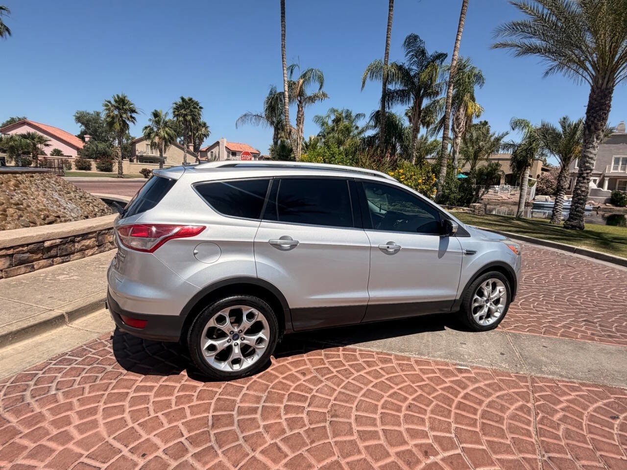 Used 2014 Ford Escape Titanium w/ Equipment Group 401A FWD image 27