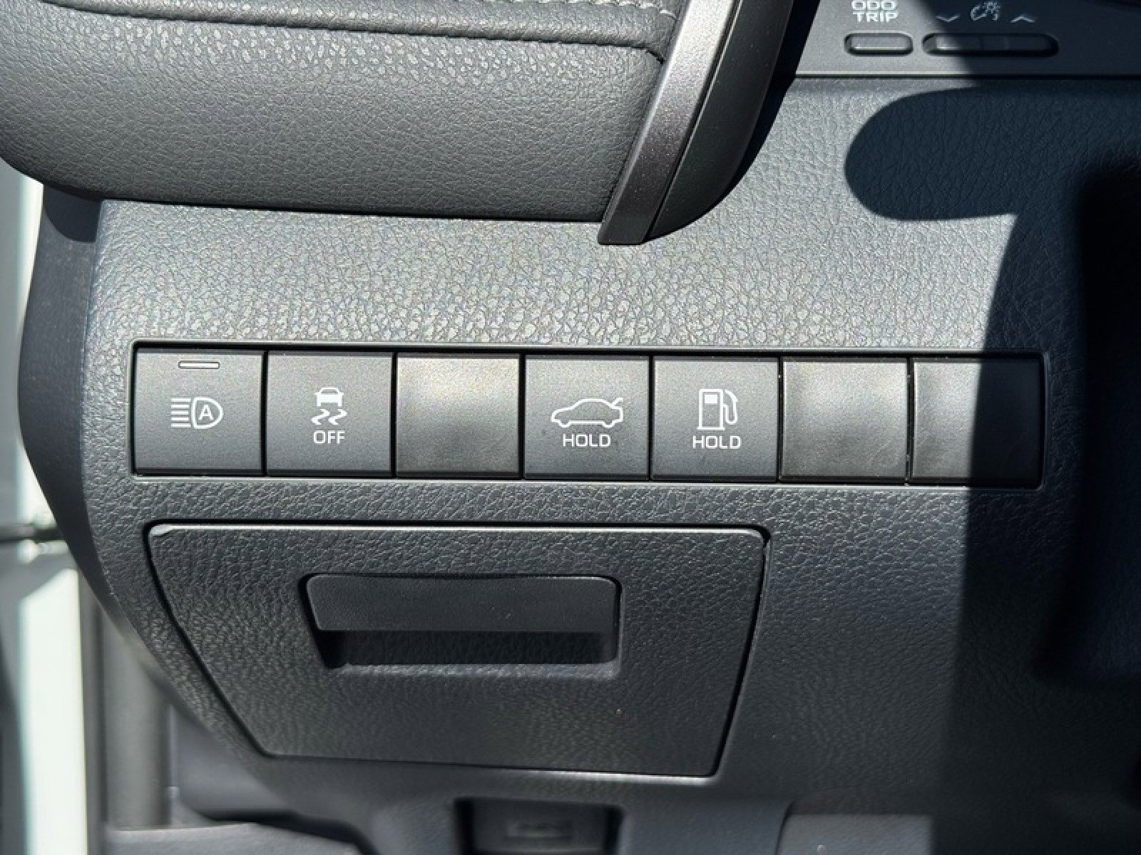 Used 2024 Toyota Camry SE image 27