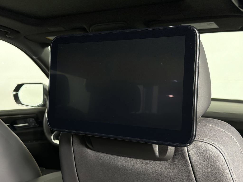 New 2026 GMC Yukon Elevation w/ Elevation Premium Package image 15
