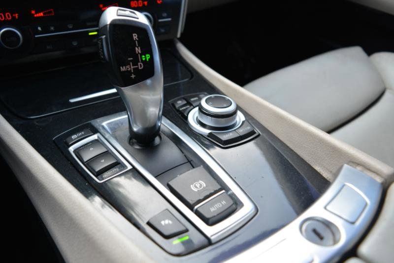 Used 2010 BMW 535i Gran Turismo image 22