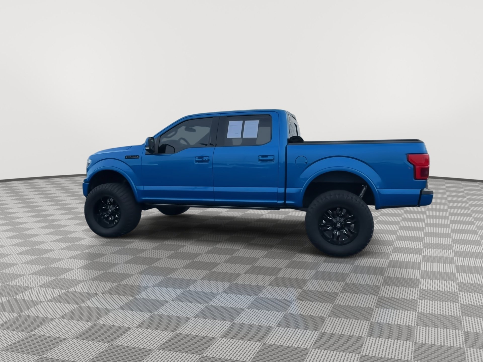 Used 2020 Ford F150 Lariat w/ Equipment Group 502A Luxury image 6