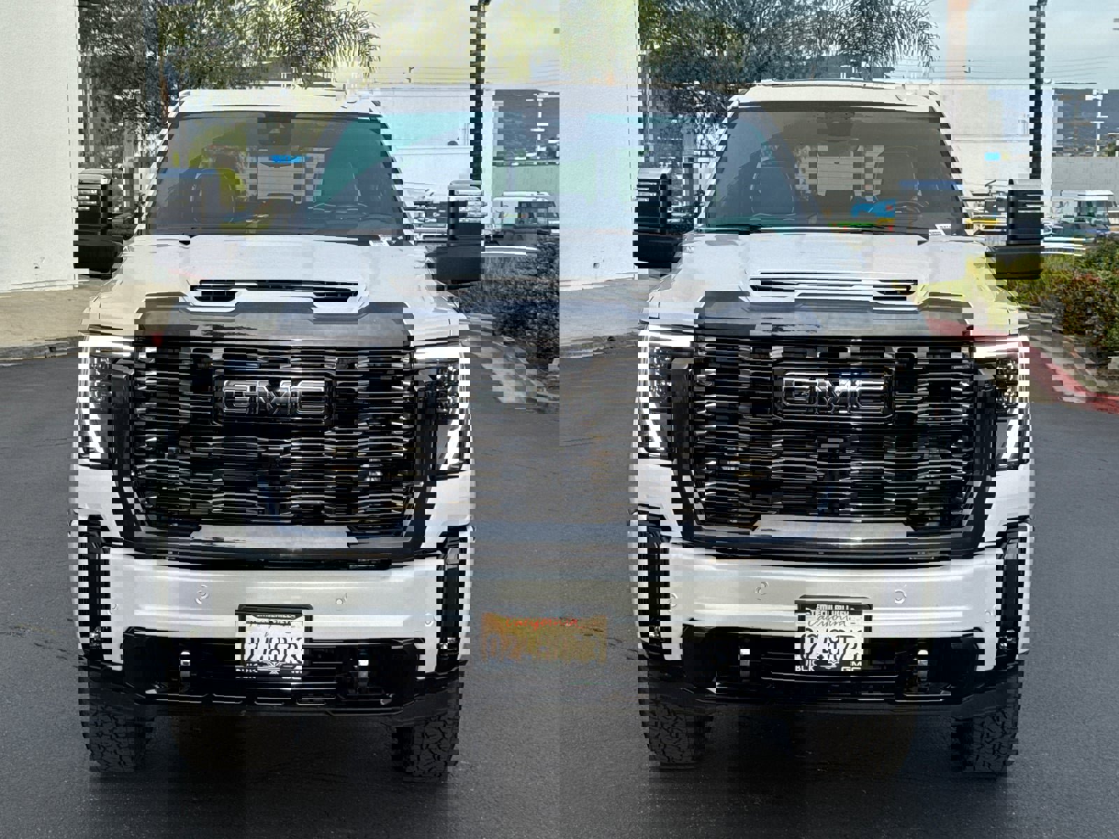 Certified 2024 GMC Sierra 3500 Denali Ultimate image 3