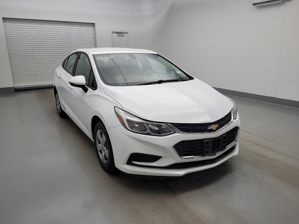 Used 2018 Chevrolet Cruze LS w/ LS Fleet Convenience Package FWD image 13