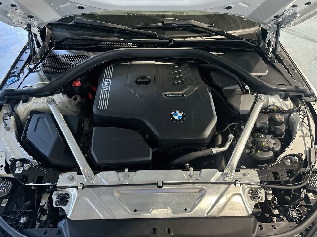 Used 2023 BMW 430i xDrive Convertible w/ M Sport Package AWD/4WD image 29
