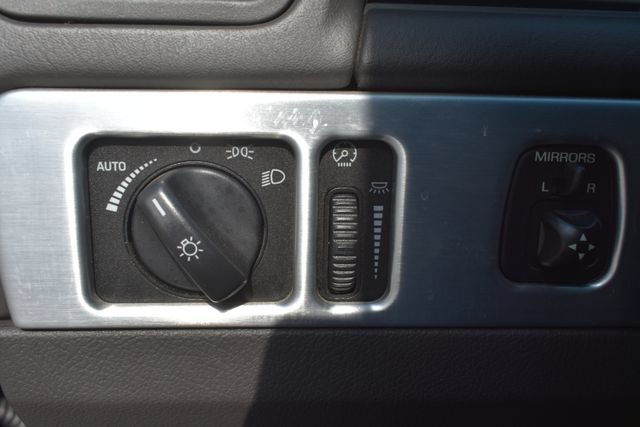 Used 2002 Ford Thunderbird RWD image 19