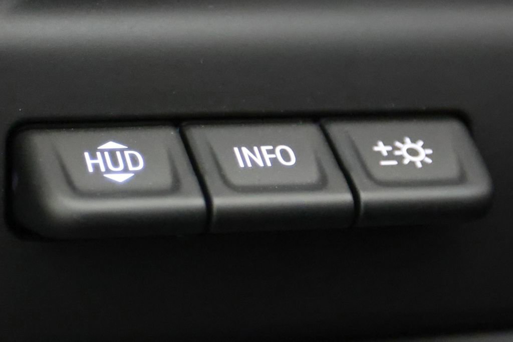 Used 2026 GMC Sierra 2500 AT4X image 22