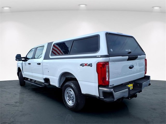 Used 2023 Ford F250 XL w/ Snow Plow/Camper Package image 11