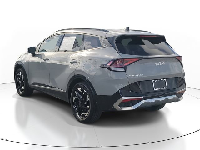 Used 2023 Kia Sportage SX image 3