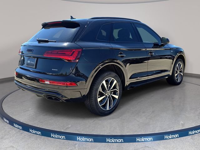 Used 2024 Audi Q5 2.0T Premium w/ Summer of Audi Package AWD/4WD image 6