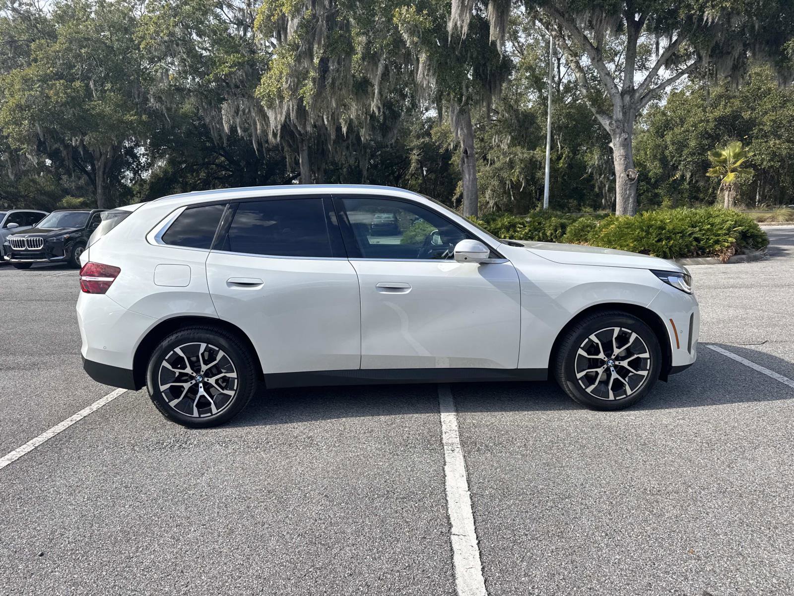 Certified 2025 BMW X3 xDrive30i image 3