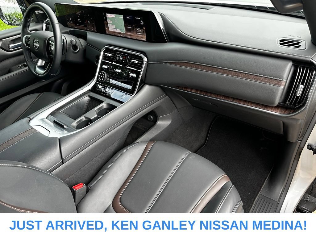 Used 2025 Nissan Armada SL w/ Captain's Chari Seat Package AWD/4WD image 23
