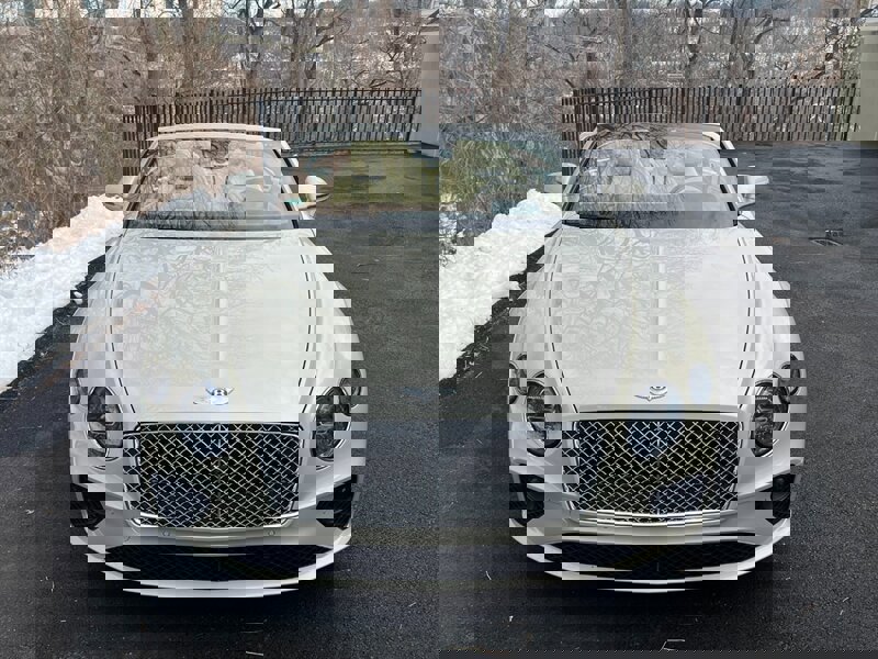 Used 2023 Bentley Continental GT image 16