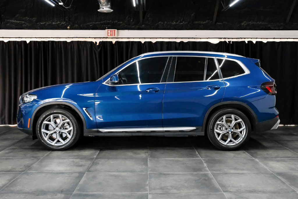 Used 2023 BMW X3 xDrive30i w/ Convenience Package AWD/4WD image 14