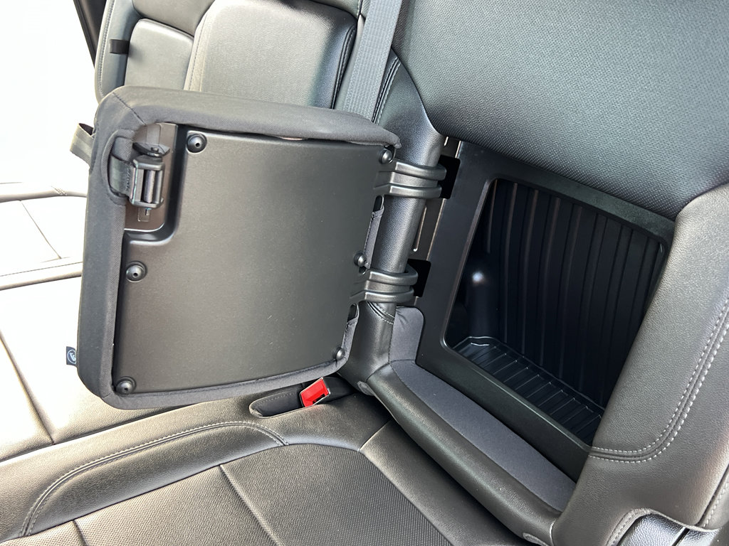 Used 2020 Chevrolet Silverado 3500 LTZ w/ LTZ Texas Edition image 39