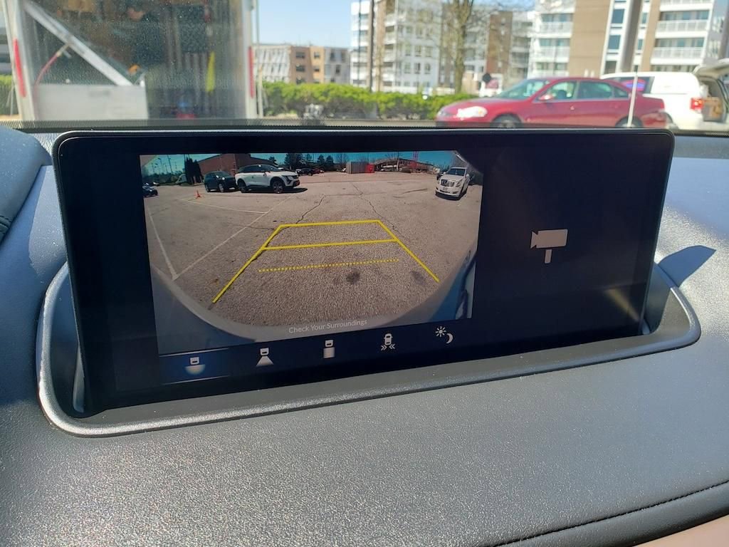 Used 2024 Acura MDX SH-AWD w/ Technology Package image 27