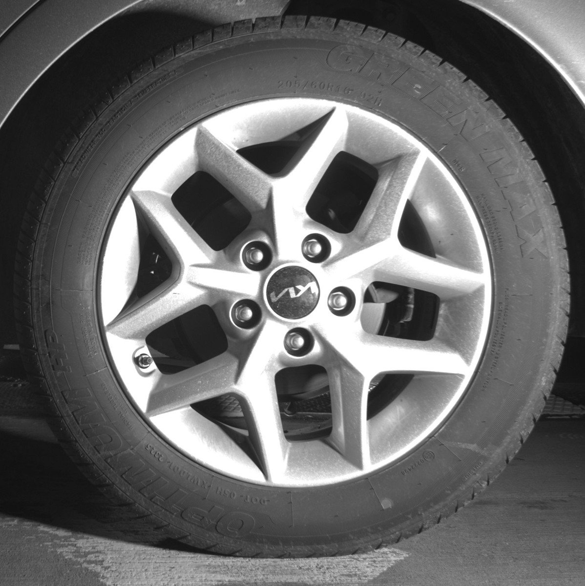 Used 2025 Kia Soul LX w/ LX Technology Package FWD image 14