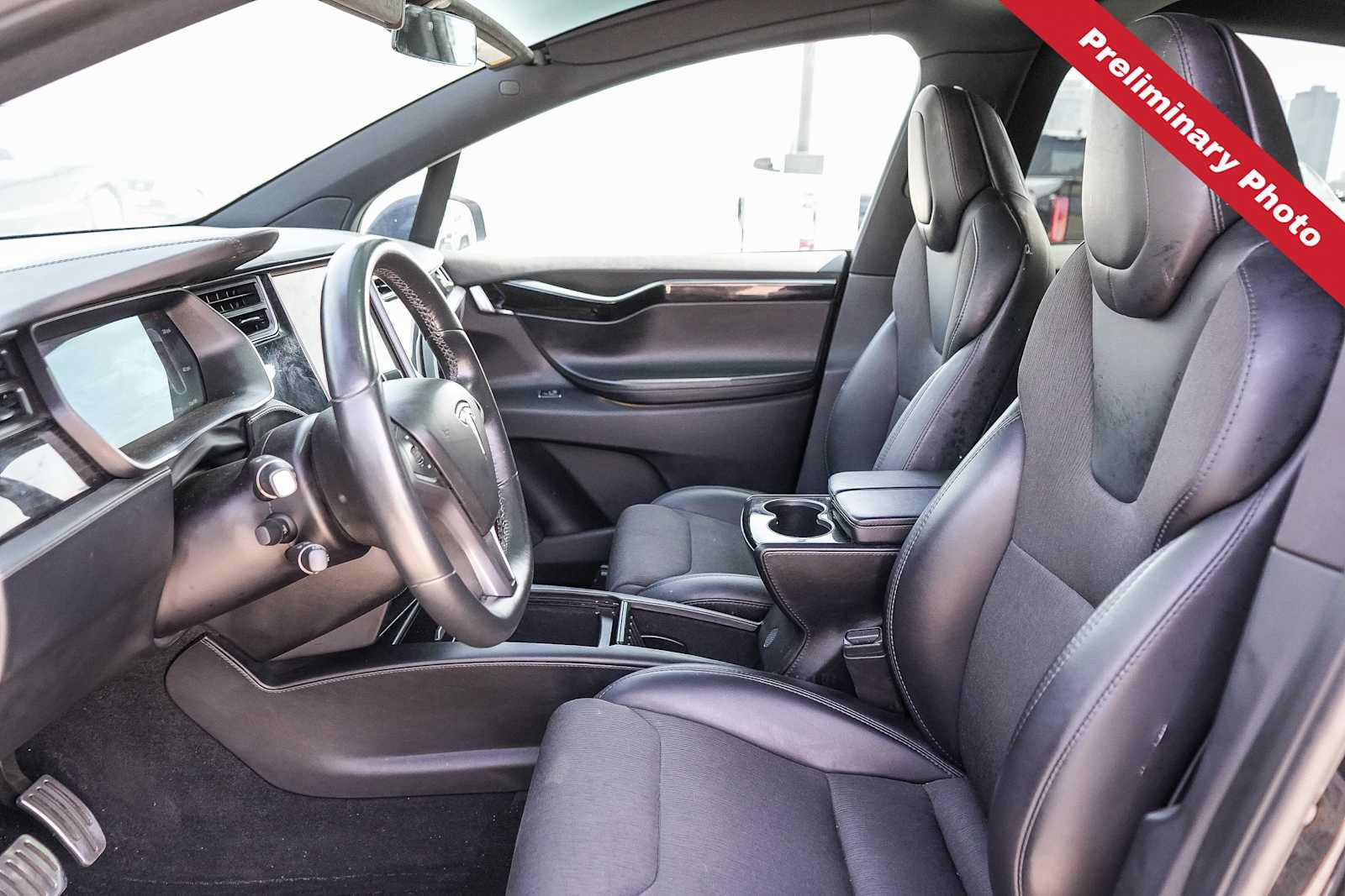 Used 2018 Tesla Model X 75D AWD/4WD image 13
