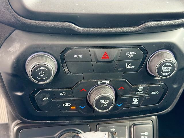 Used 2021 Jeep Renegade Limited image 15