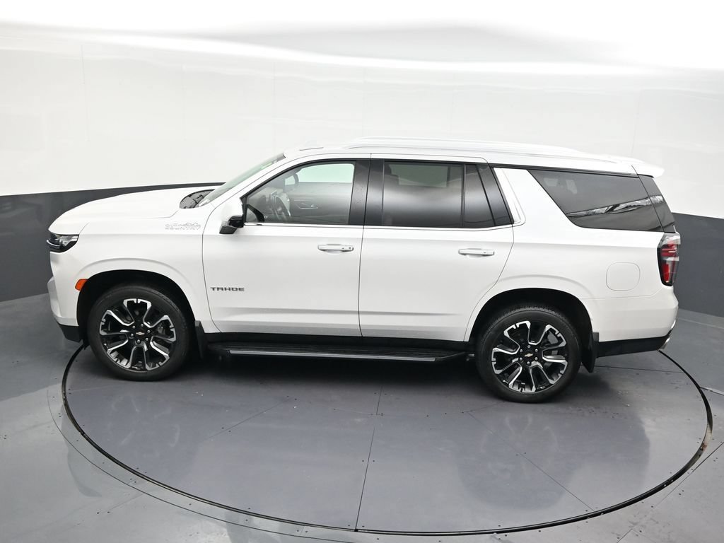 Used 2022 Chevrolet Tahoe High Country AWD/4WD image 17