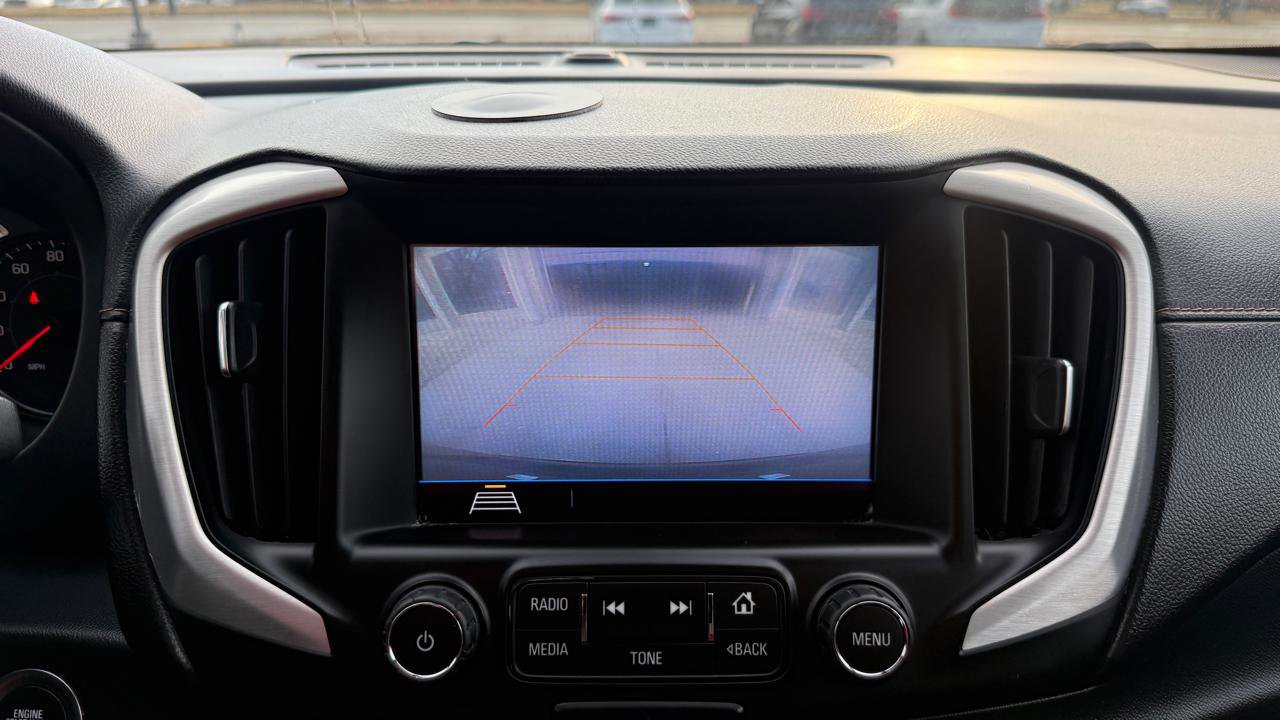 Used 2018 GMC Terrain SLT image 15