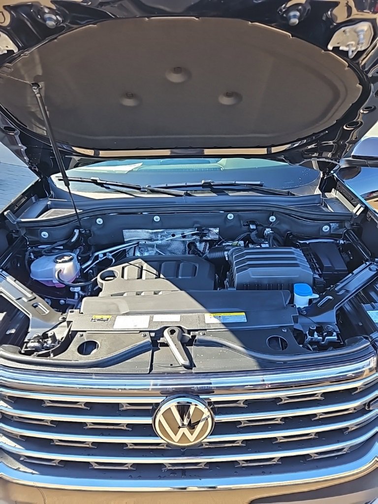 New 2026 Volkswagen Atlas SE image 10