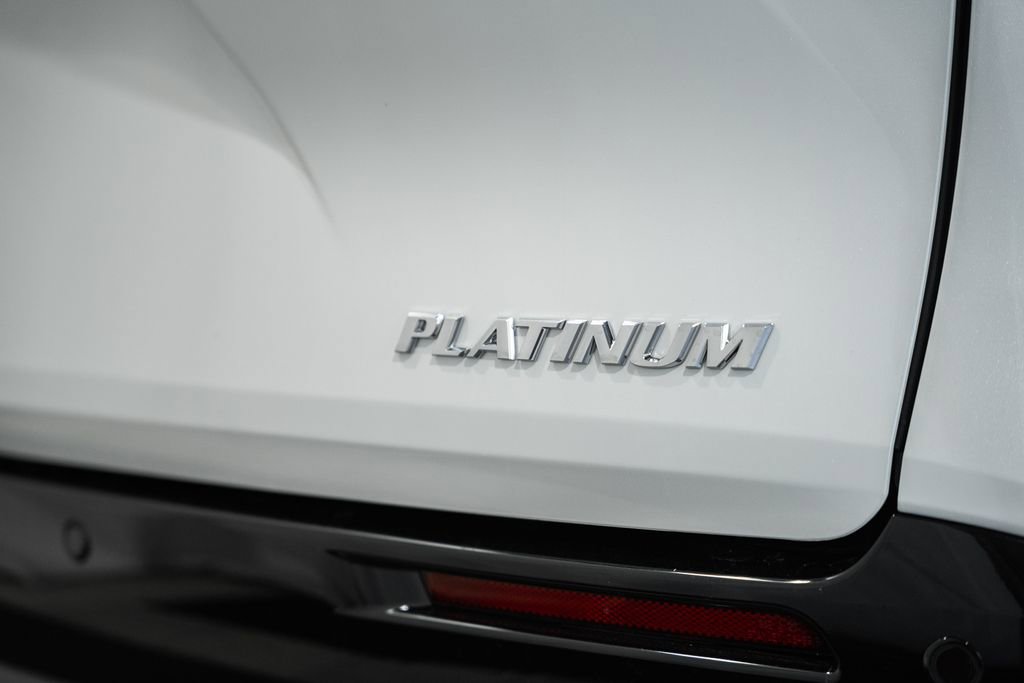 New 2026 Toyota Sienna Platinum image 7
