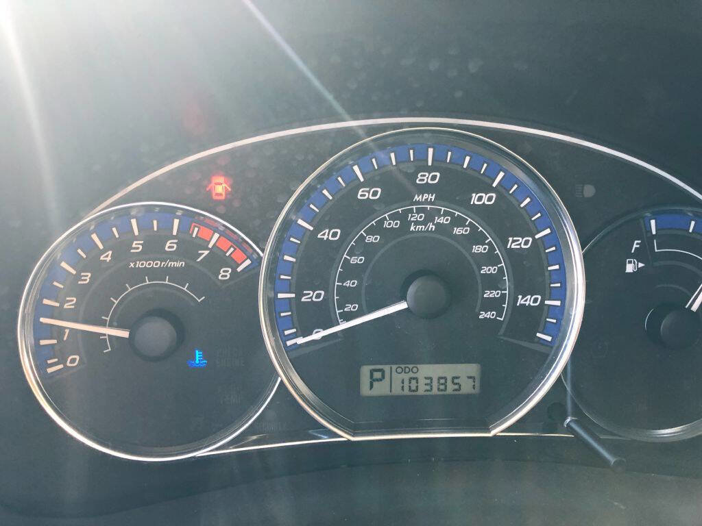 Used 2015 Subaru Impreza 2.0i Premium image 9