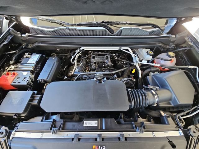 New 2026 GMC Canyon Denali w/ LPO, Denali Black Edition image 18