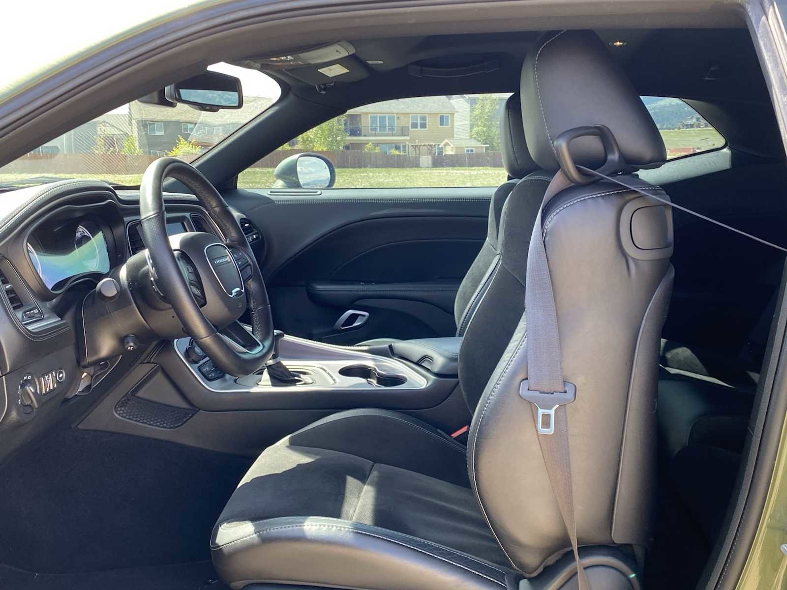 Used 2022 Dodge Challenger R/T Scat Pack RWD image 16