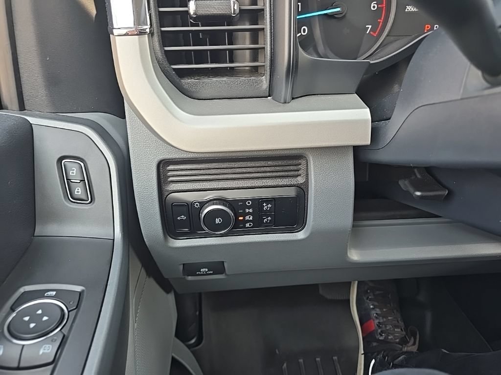 Used 2024 Ford F250 XL w/ STX Appearance Package AWD/4WD image 19