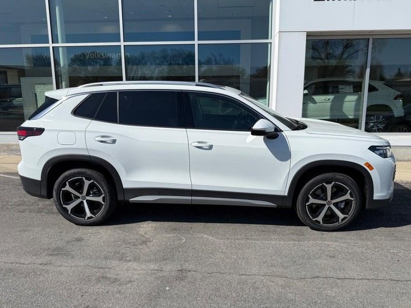 New 2026 Volkswagen Tiguan SE AWD/4WD image 2