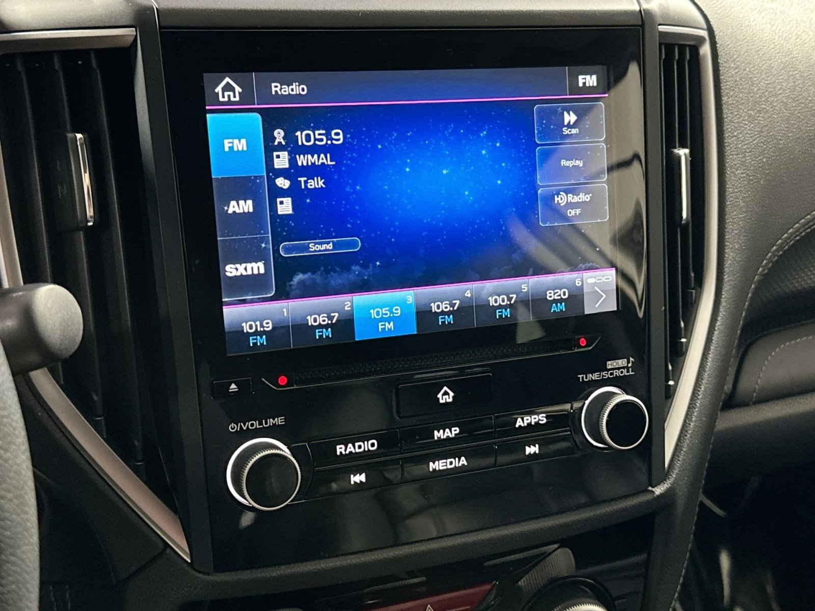 Used 2023 Subaru Forester Touring image 23