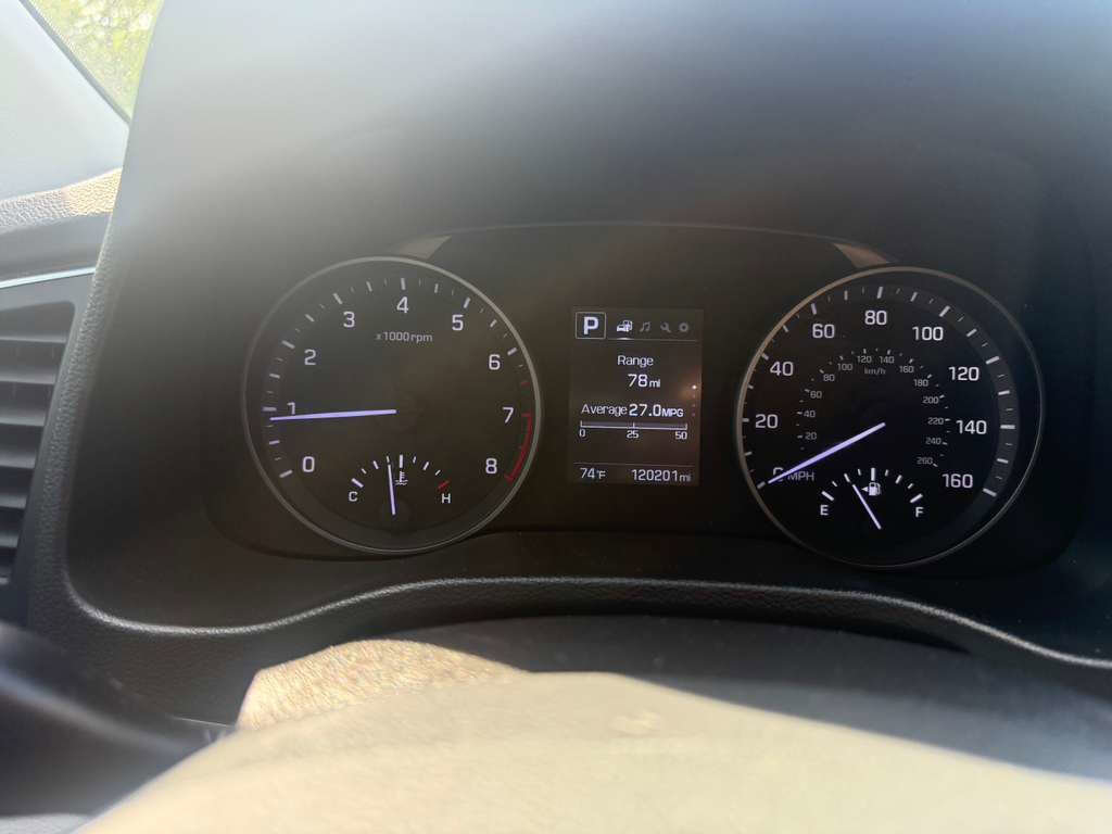 Used 2018 Hyundai Elantra SEL FWD image 16