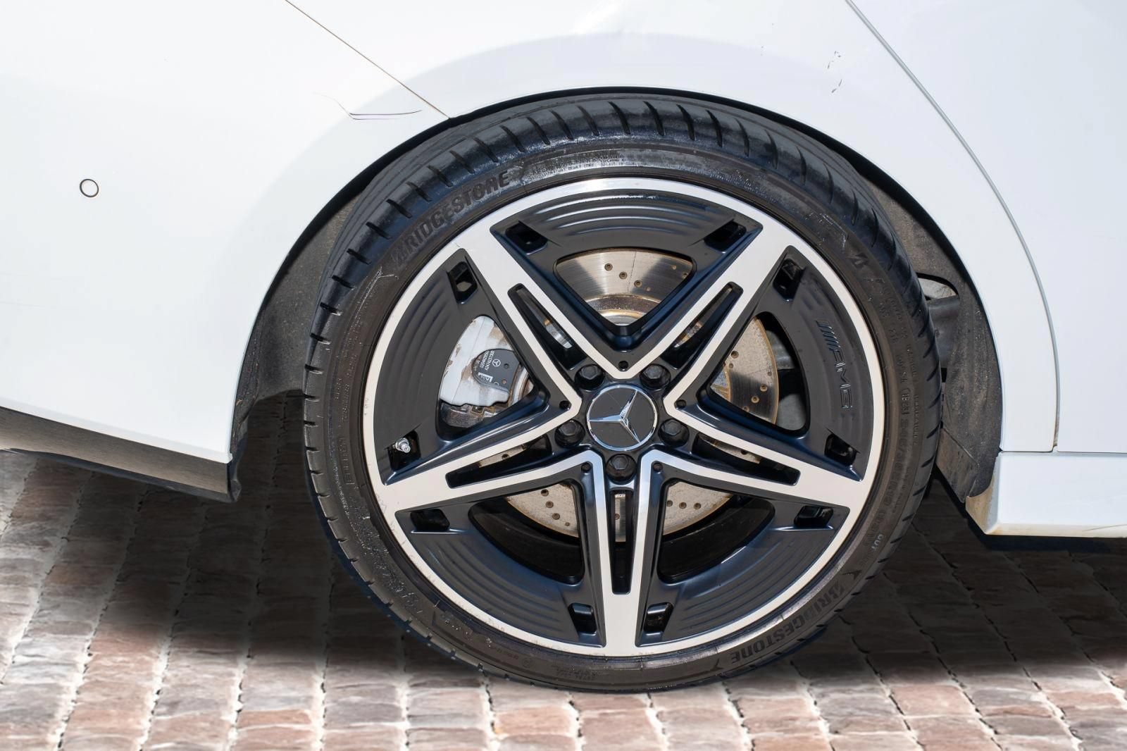 Used 2024 Mercedes-Benz CLA 35 AMG 4MATIC image 41