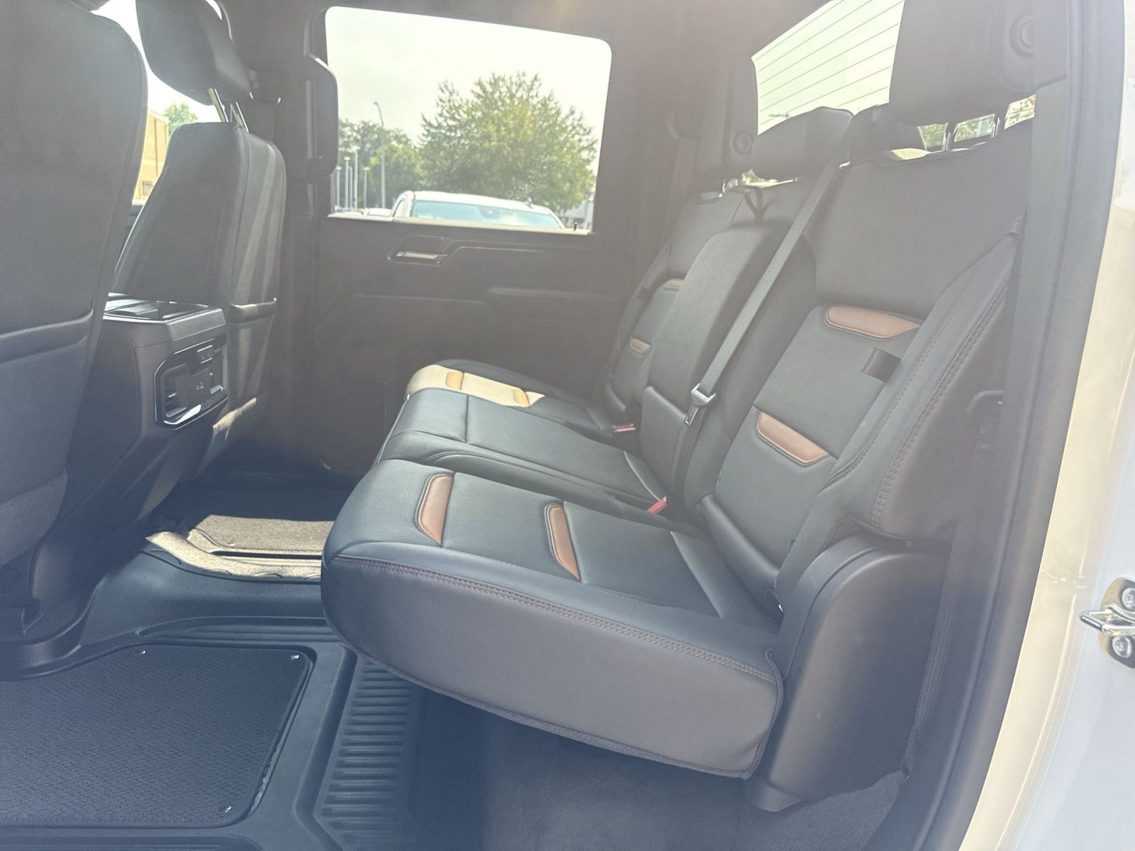 Used 2026 GMC Sierra 2500 AT4 AWD/4WD image 23