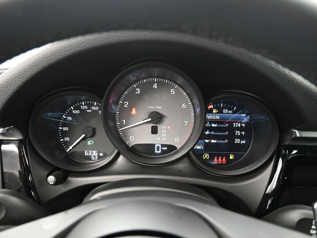 Certified 2026 Porsche Macan S AWD/4WD image 19