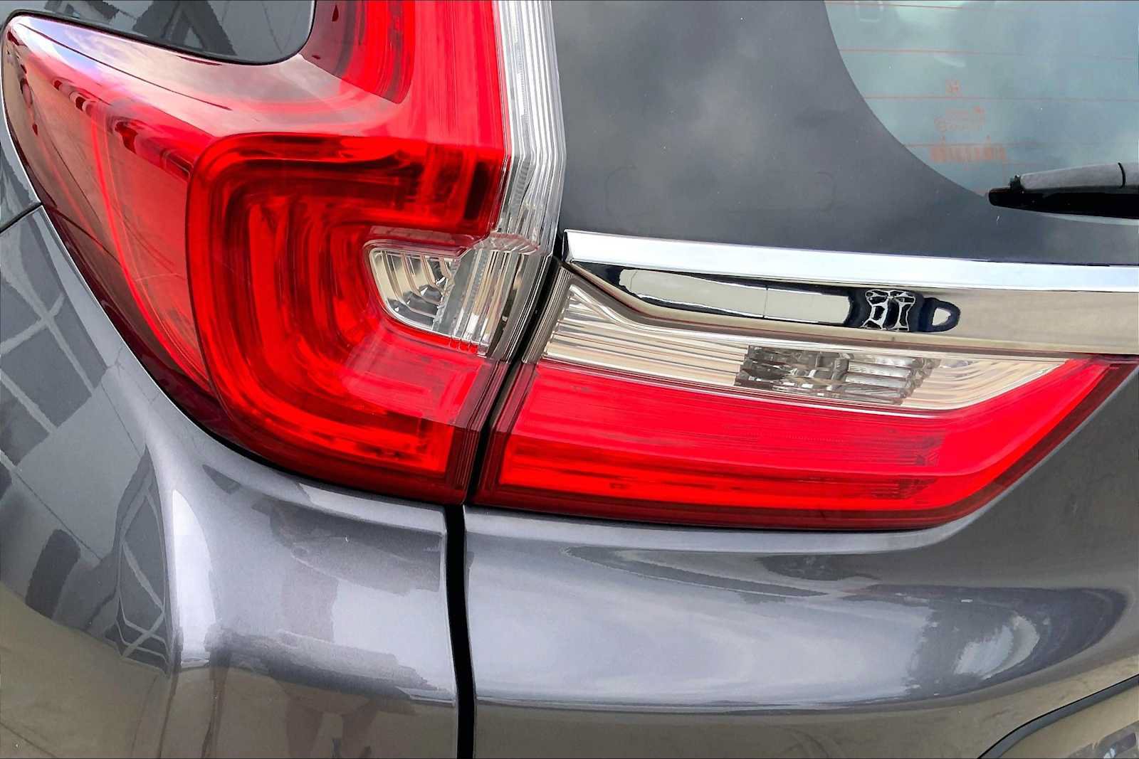 Used 2018 Honda CR-V LX image 22