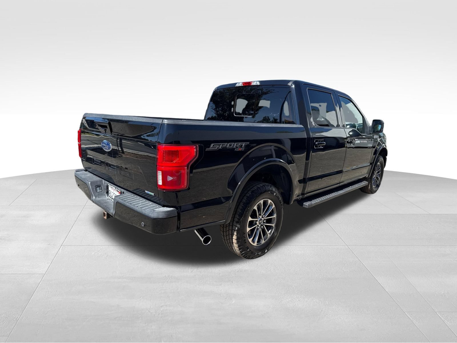 Used 2018 Ford F150 Lariat AWD/4WD image 5