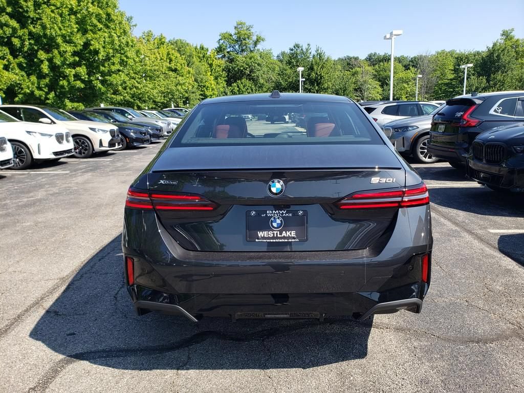 New 2027 BMW 530i xDrive w/ M Sport Package AWD/4WD image 5