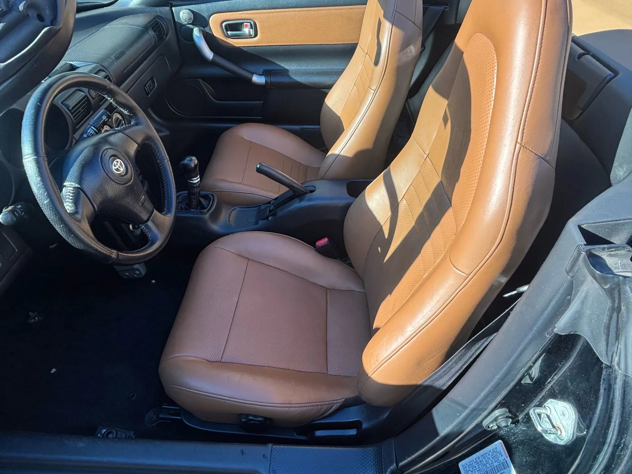 Used 2002 Toyota MR2 image 26