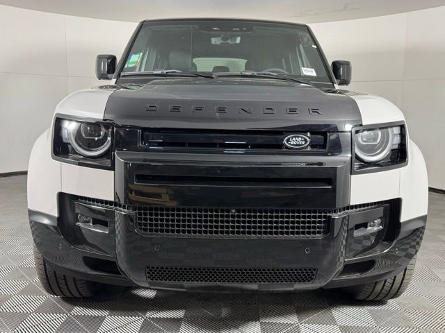 New 2026 Land Rover Defender 110 X image 10