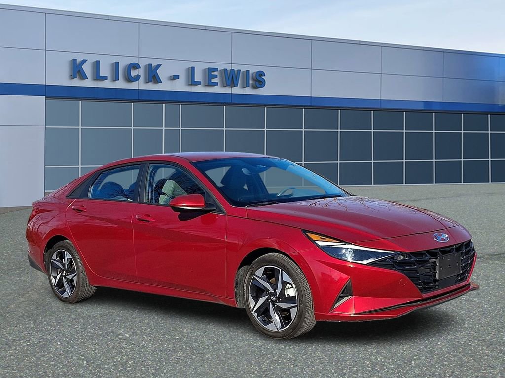 Used 2023 Hyundai Elantra SEL w/ Convenience Package image 1